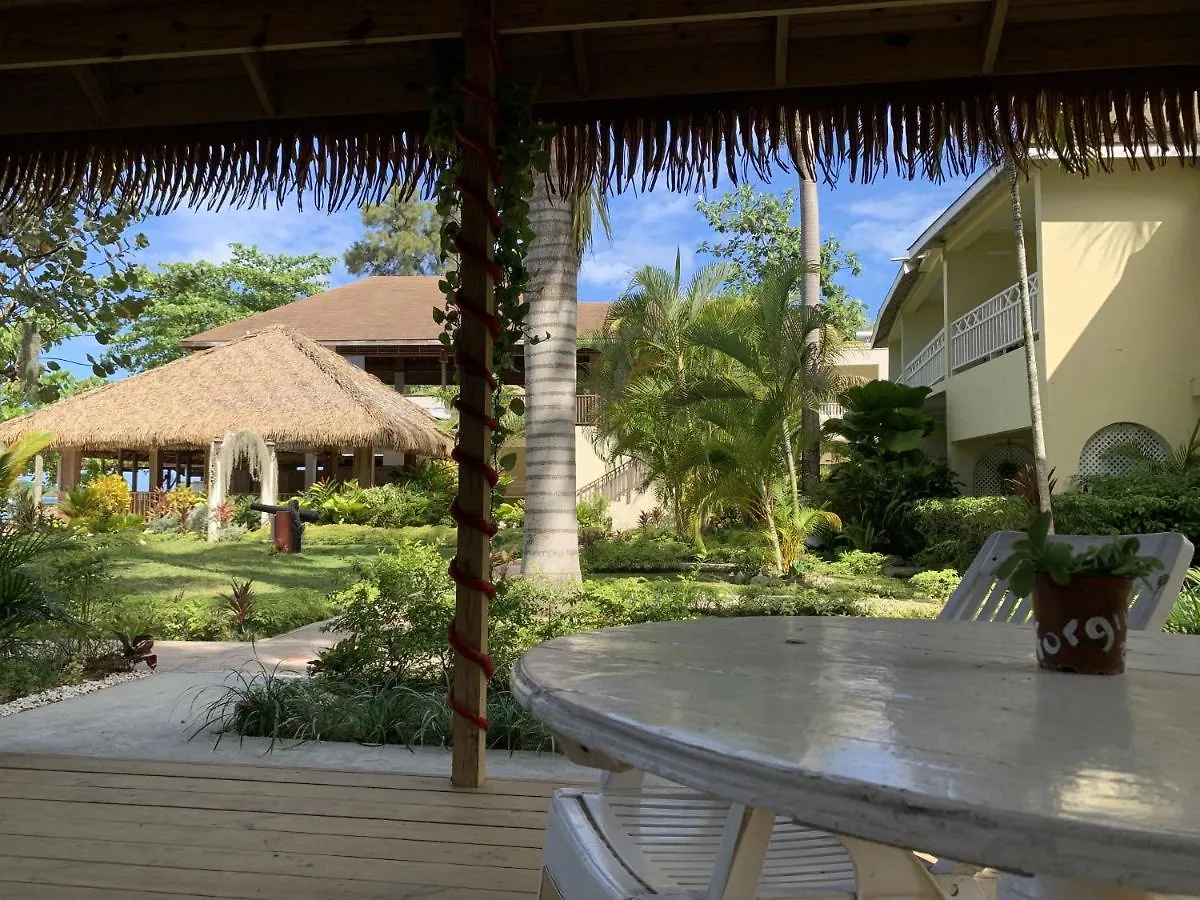 Relax In Jamaica - Enjoy 7 Miles Of White Sand Beach! Villa Νεγκρίλ Τζαμάικα